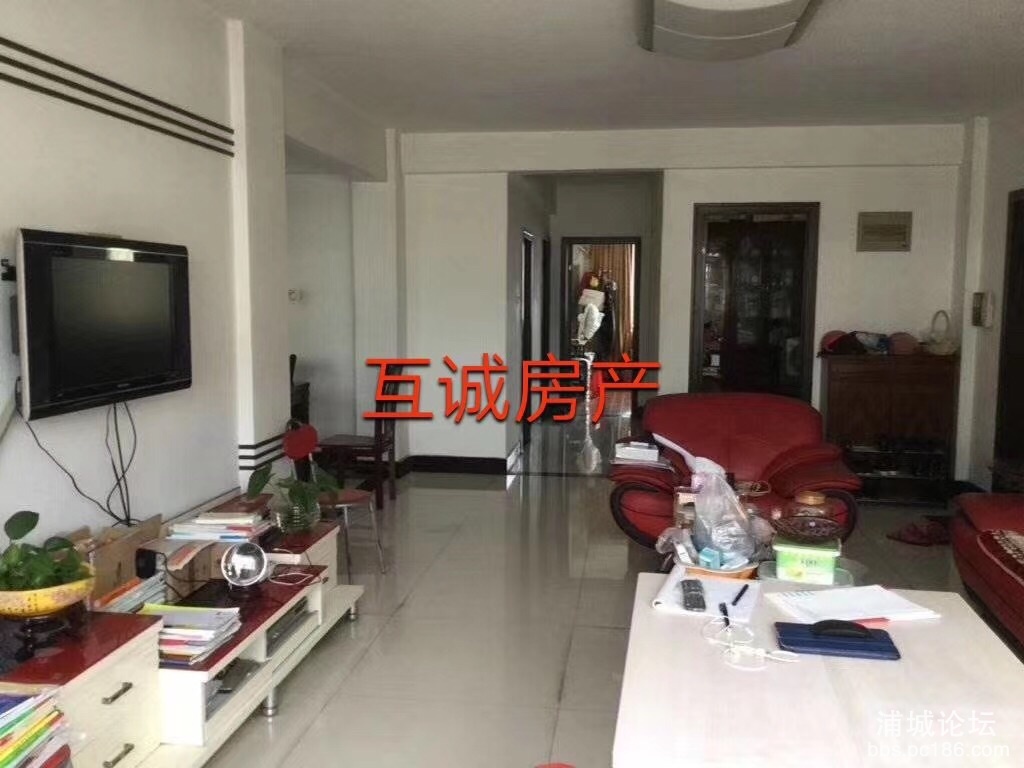 front1_0_Fg9Bpdlu-5m2Wcz_bteB7zBLeqhx.jpg