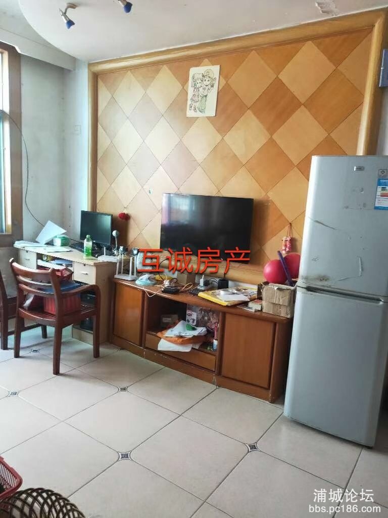 front1_0_FpRZHjbSTXQeXE5voV26BCyNdBMI.jpg