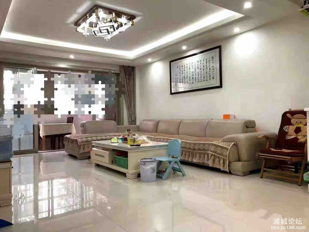 front1_0_FhGSOum_4ED0MJbdUYEyKr5HXbdP.1614779900.jpg