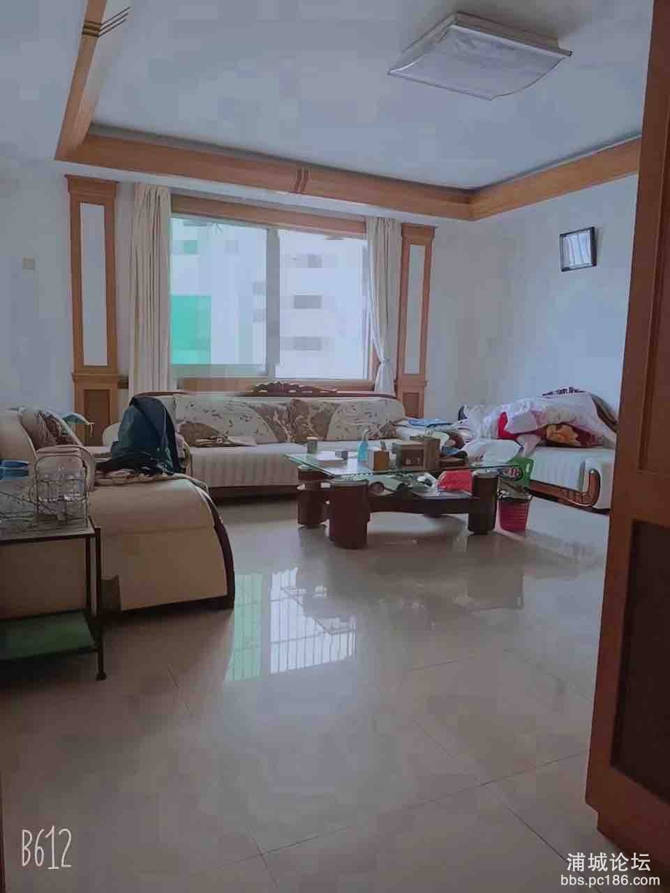 front1_0_Ft-a2pwjKm9GmkHiyitTnM-n6Jkt.1615126909.jpg