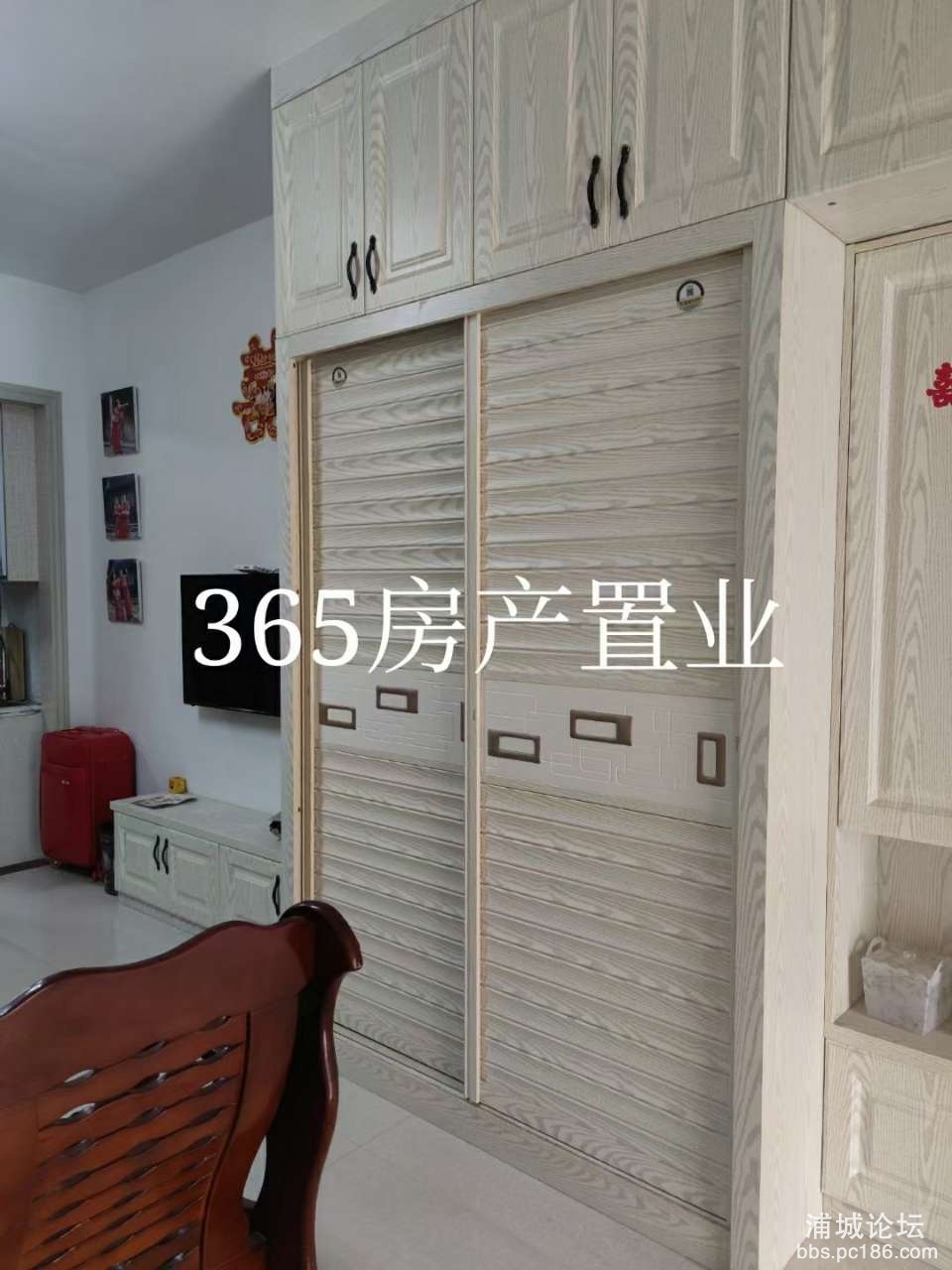 front2_0_Fv9Uj8SndJ0qr1Rt9fN8W3cnrjcp.1616556341.jpg