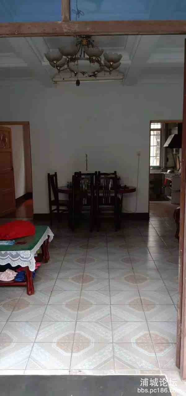 front1_0_FtCXFOnQPqTa_yFKfMghJpN1lb-8.1618493983.jpg