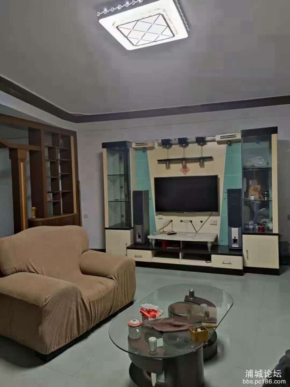 front2_0_FuvjghaFdGcaK6l0adyamtFXTDiB.1619335243.jpg