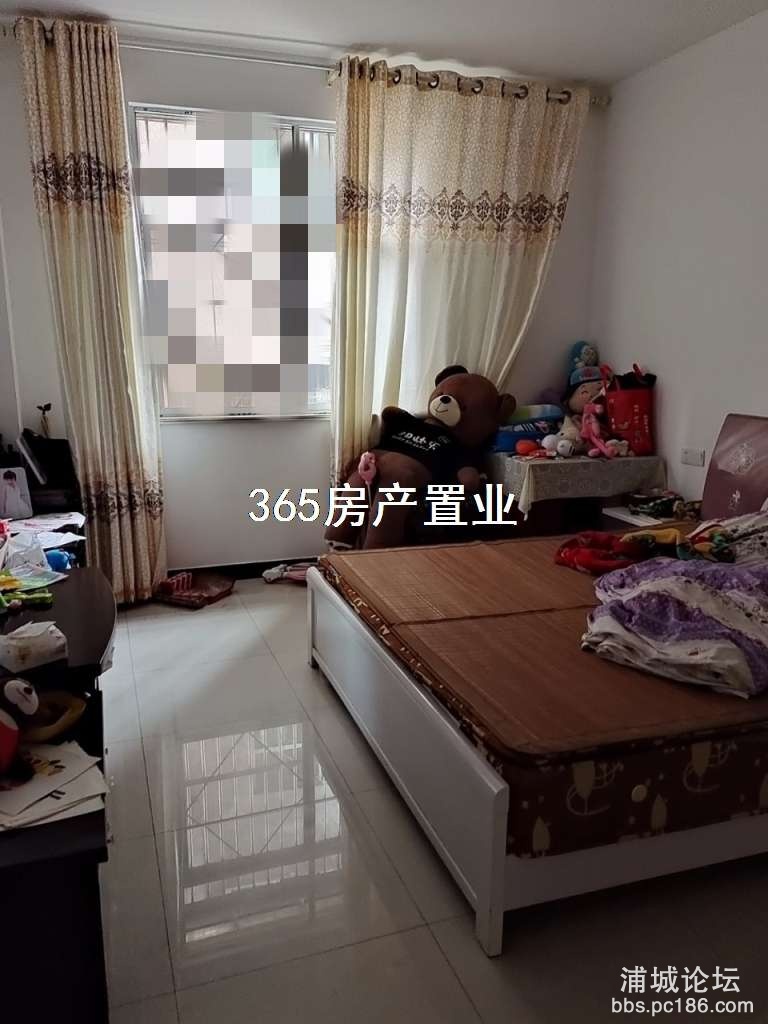 front2_0_FpRbu3lHzdTgldPHrWKWC5QUsHU1.1621386872.jpg