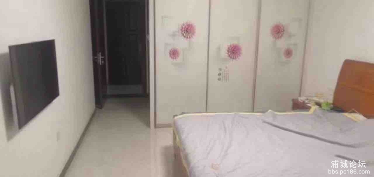 front1_0_FtEnQrzBb2QG-bvgGovdfKmDp7Ty.1630073174.jpg