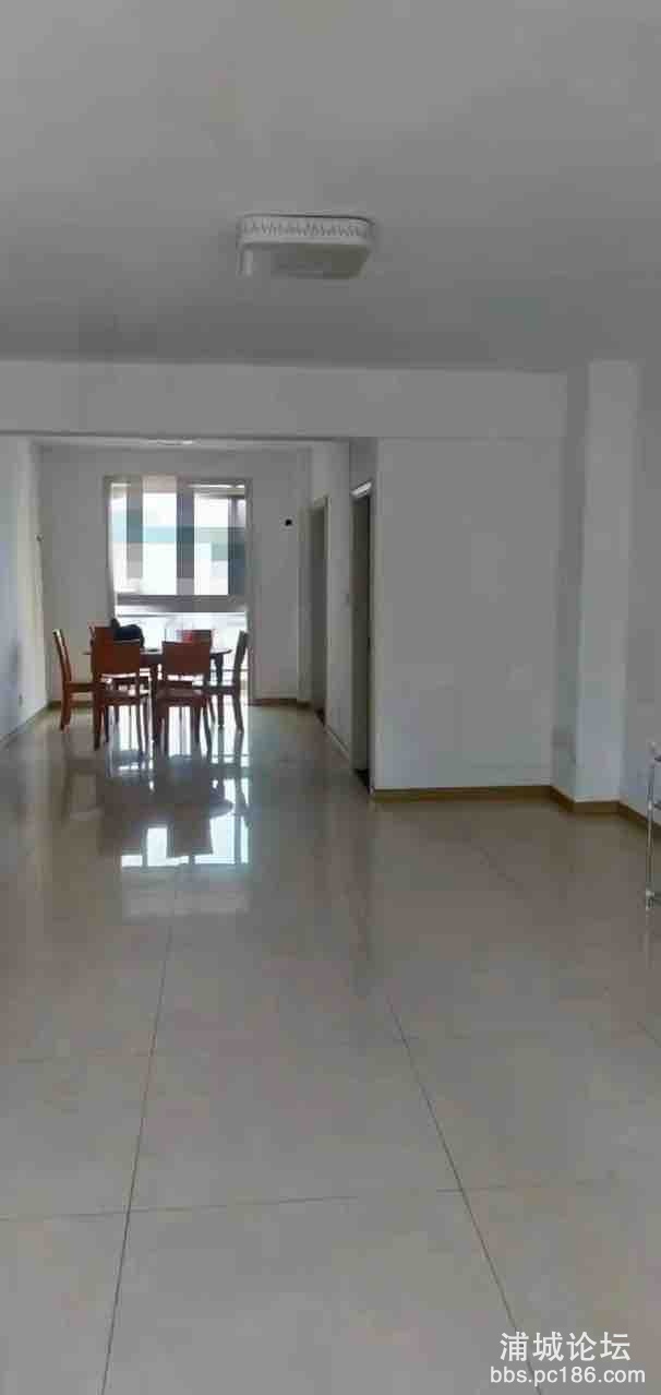 front1_0_FnFbGNzgQ80Z_inZiPKKYha7lrHA.1630340162.jpg