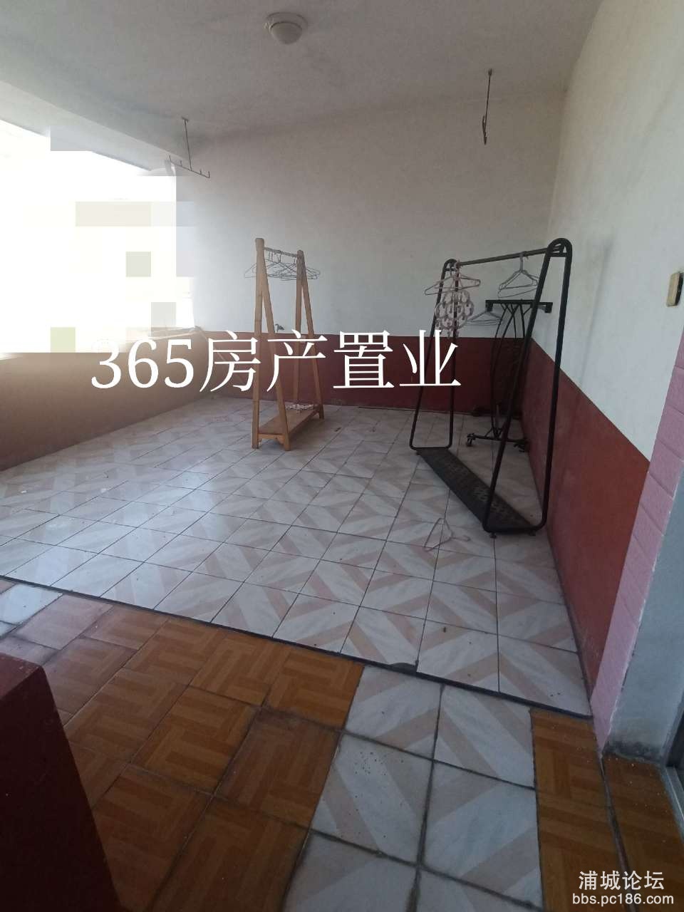 front2_0_FqziFkpK5jxsZm2MVLBtBdZK36QT.1633145357_11_29_18.jpg