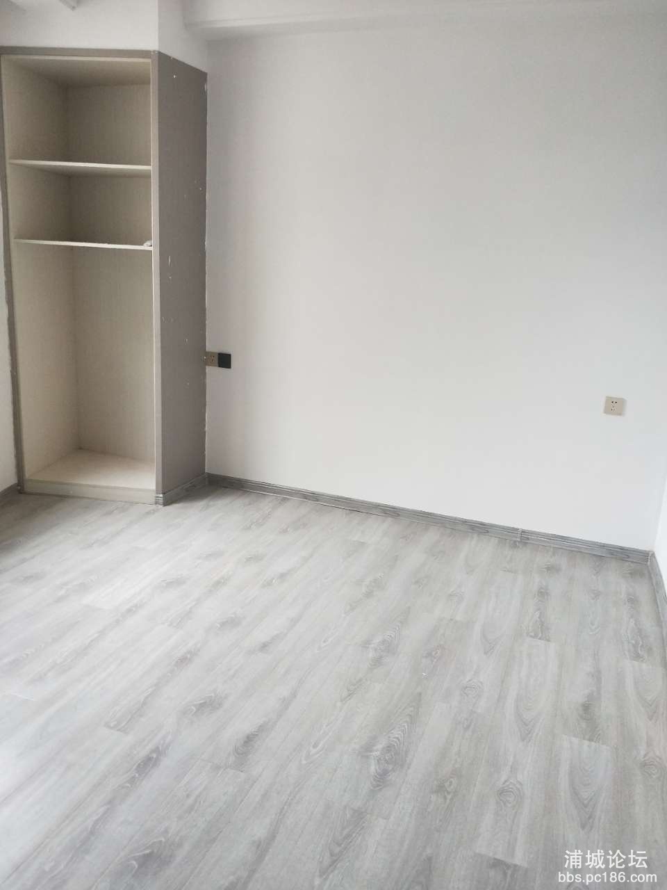 20220127182426front2_0_157018_Fur55PL4CaO42ZVFL5OheHESEpiJ.jpg